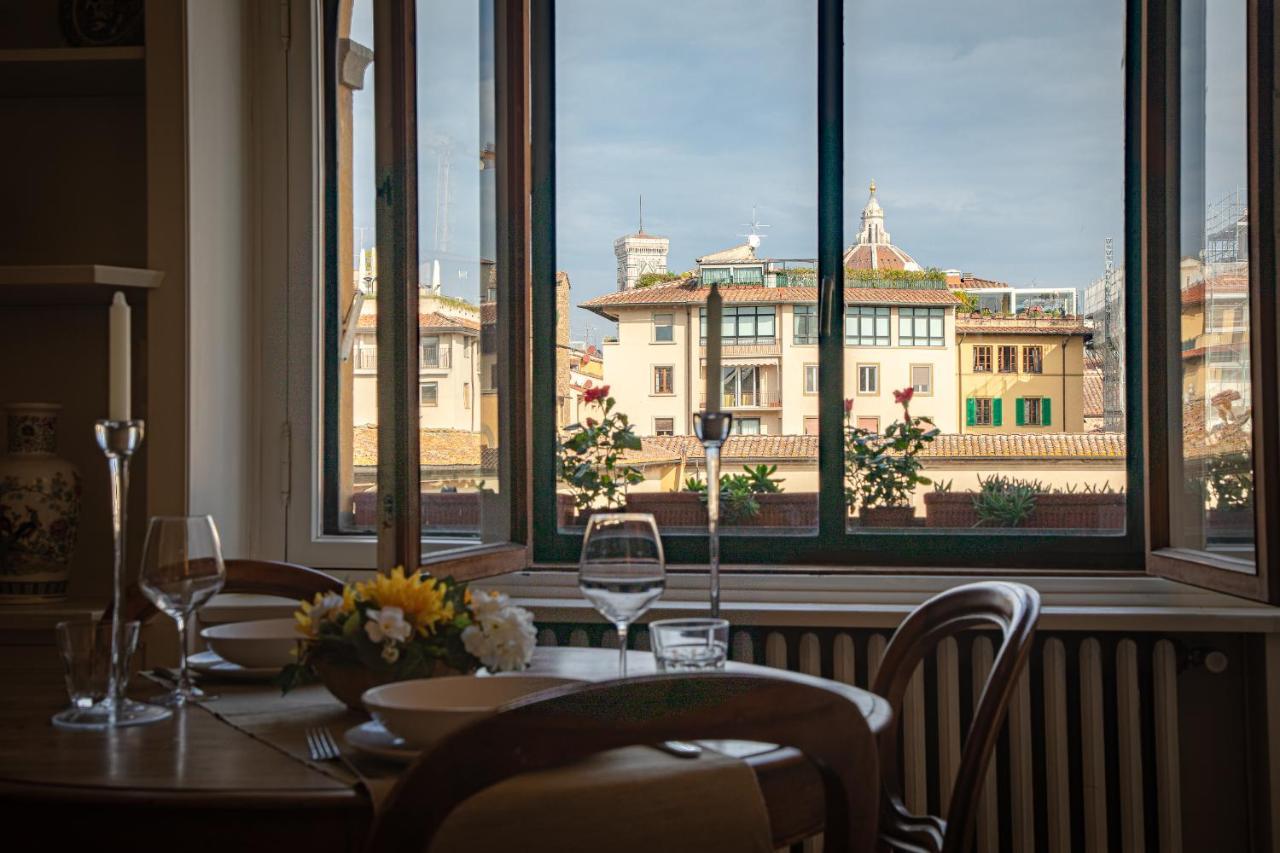 Ponte Vecchio 3 Bedroom Apartamento
