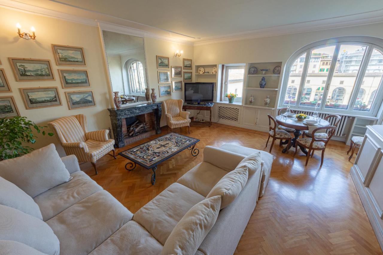 Ponte Vecchio 3 Bedroom Apartamento