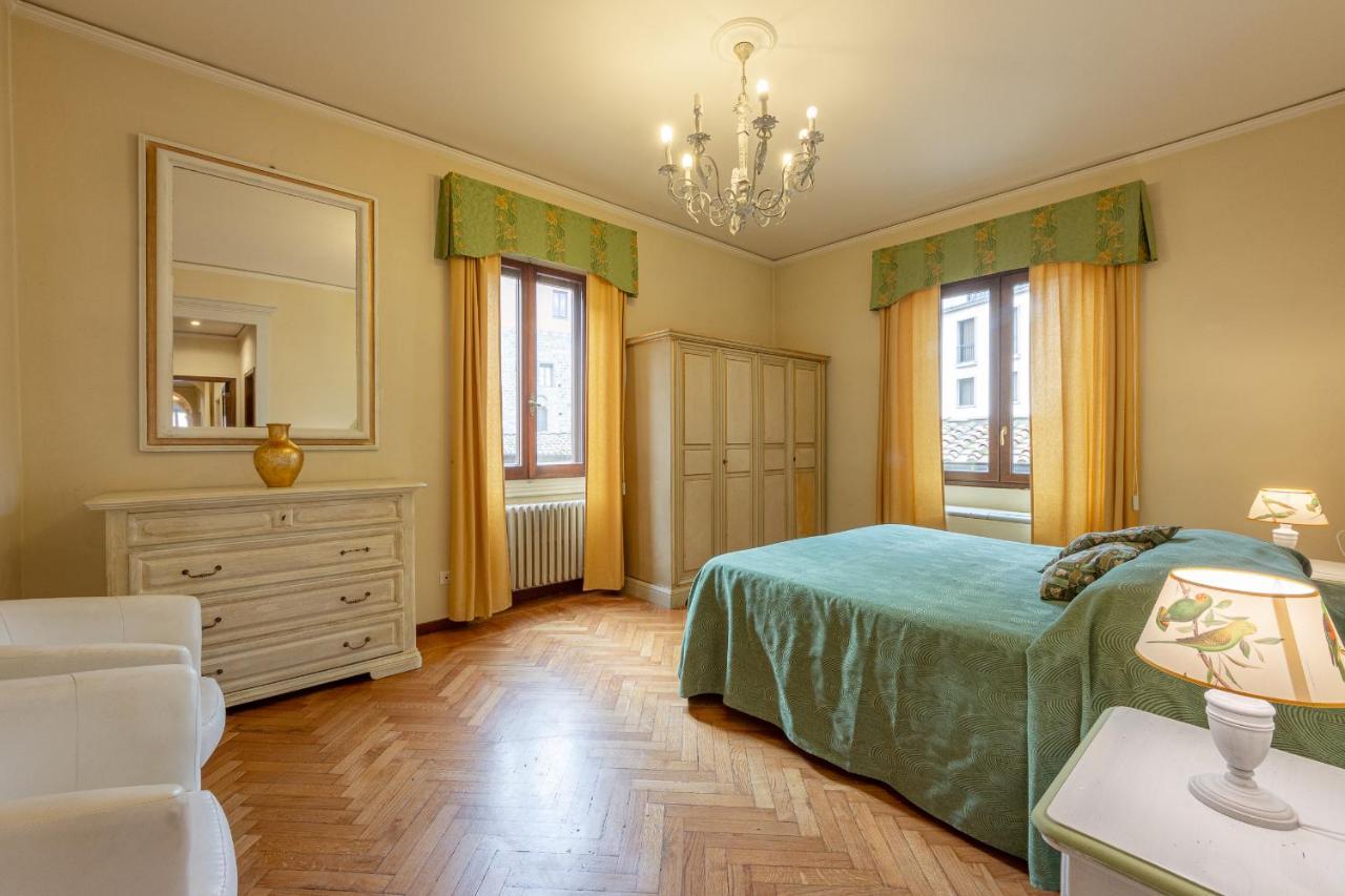 Ponte Vecchio 3 Bedroom *