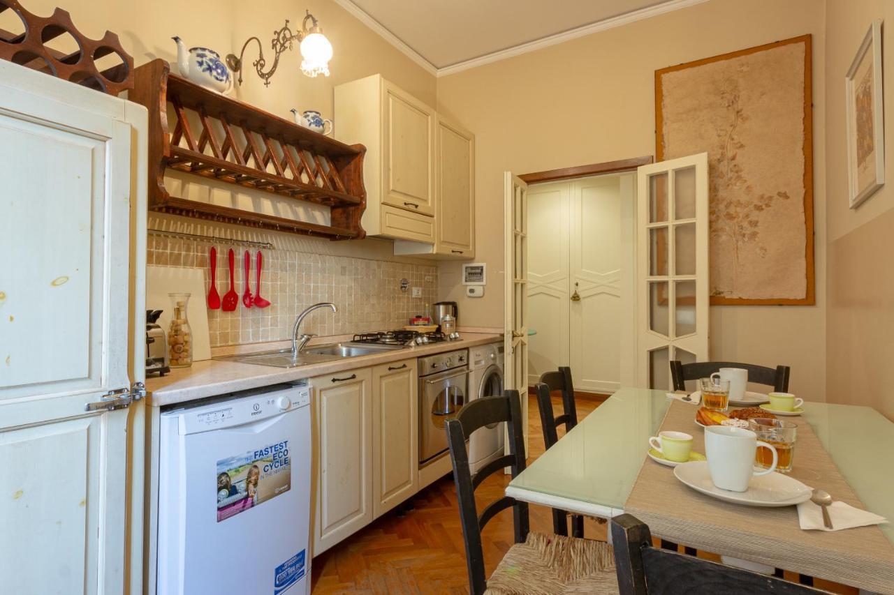 Apartamento Ponte Vecchio 3 Bedroom Florencia