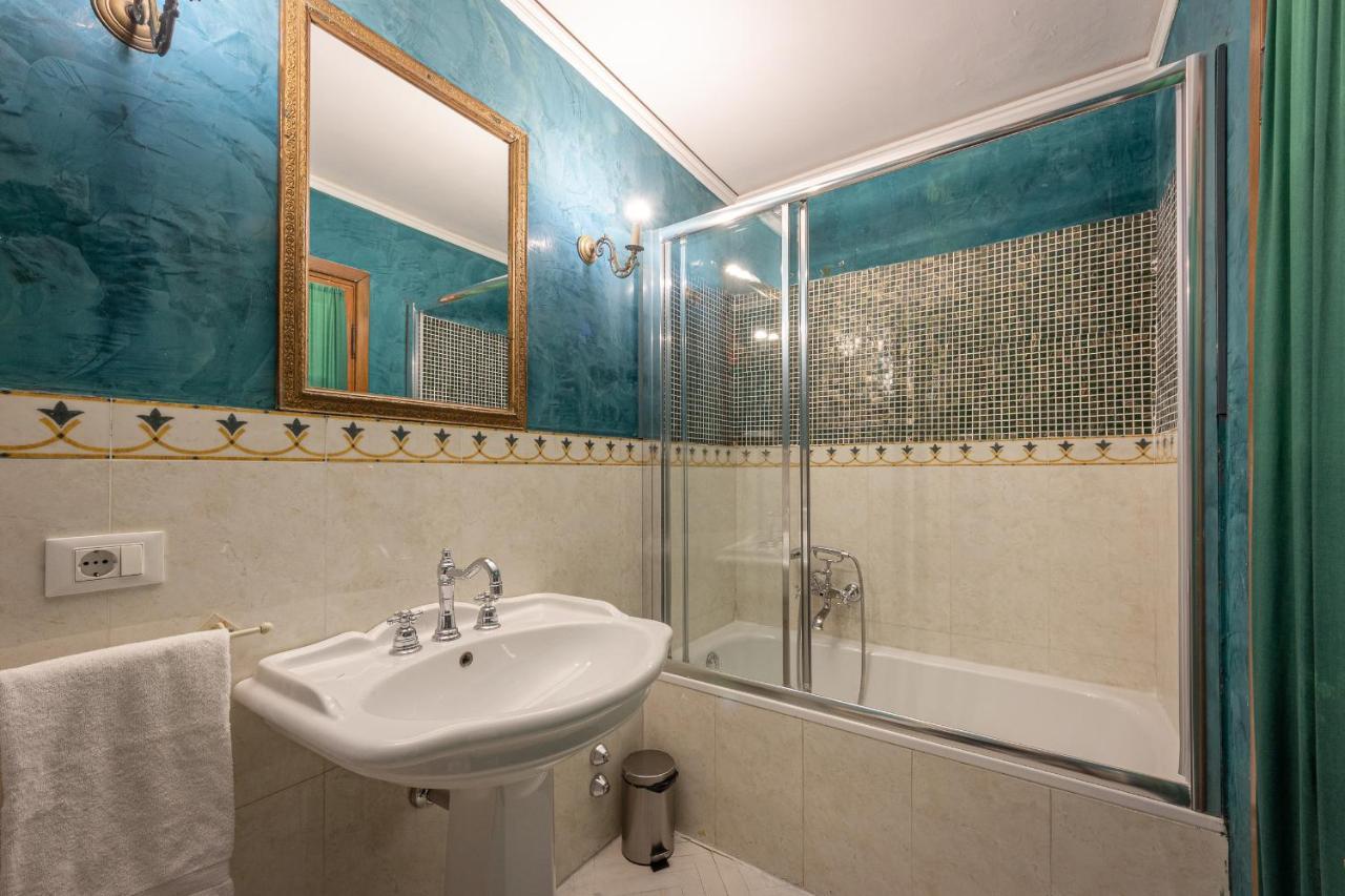 Ponte Vecchio 3 Bedroom Apartamento