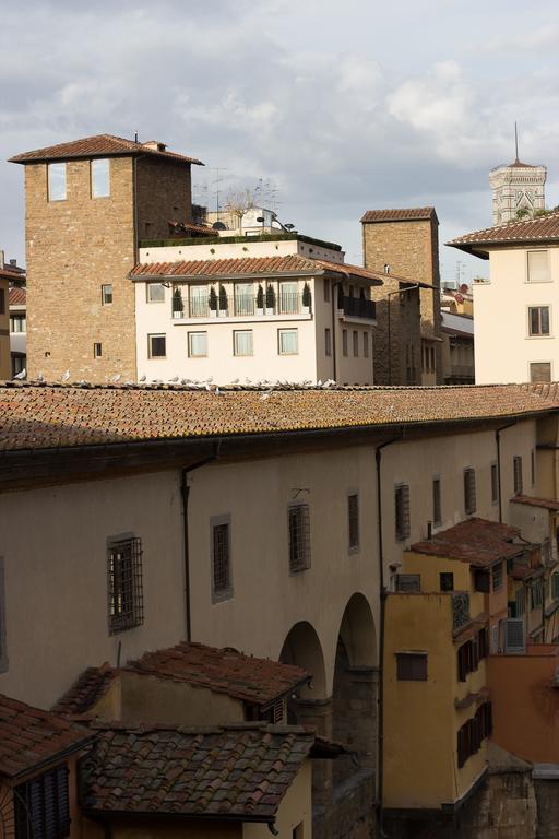 Ponte Vecchio 3 Bedroom Apartamento Florencia
