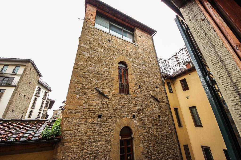 Ponte Vecchio 3 Bedroom Apartamento